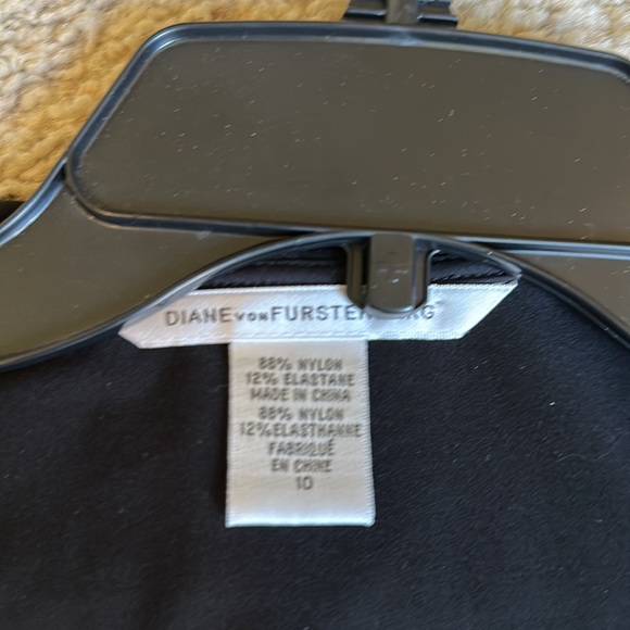 DVF wrap top Bethania Top - Picture 2 of 6